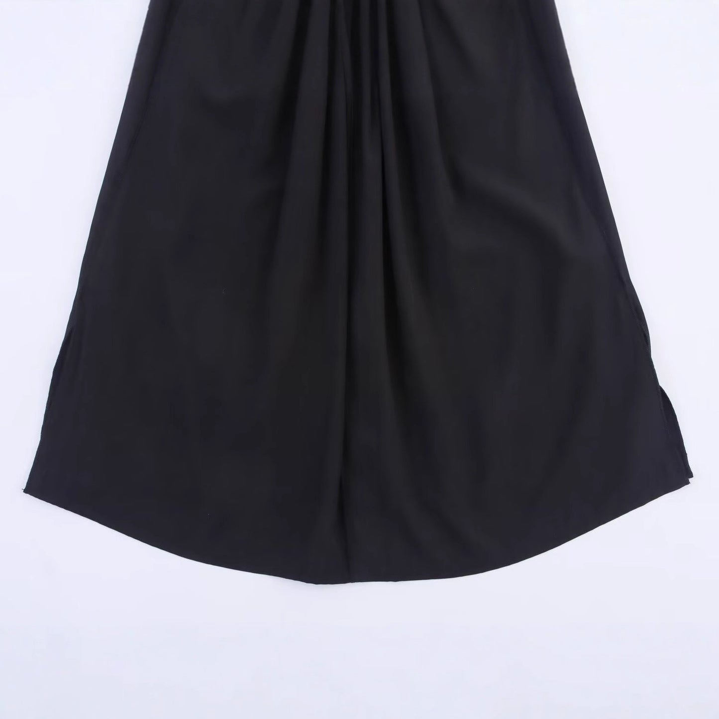 Brooch Sleeveless Twisted Solid Color T-Shirt Top