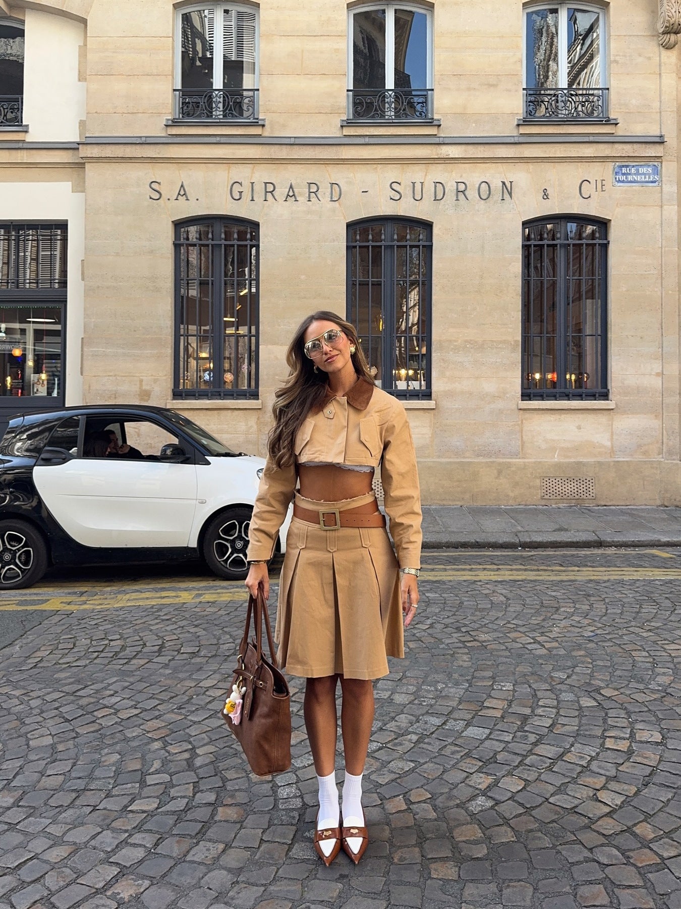 Color Lapel Short Jacket and Skirt Suit
