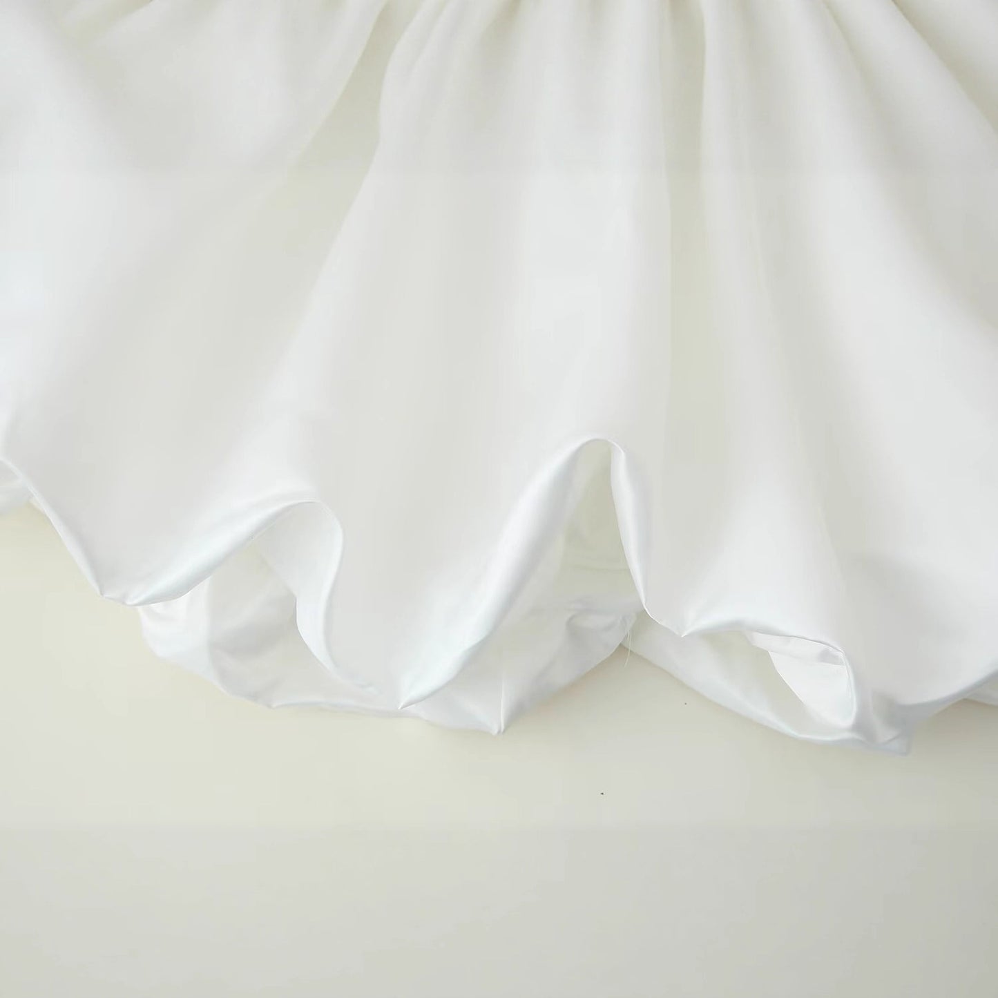 Halter Neck Backless Waist-Slimming Tulip Dress