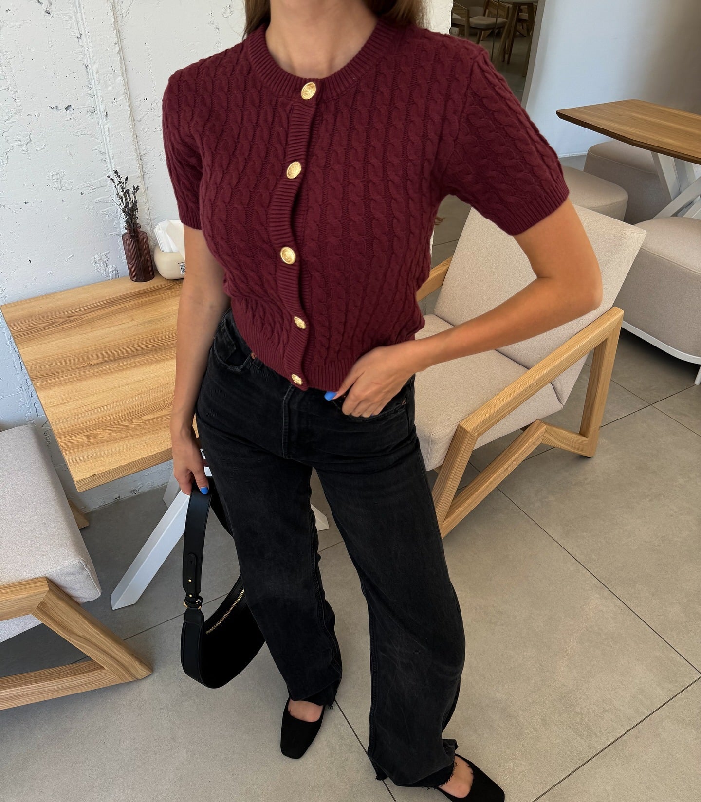 Slim-fit Crewneck Short-sleeved Cardigan