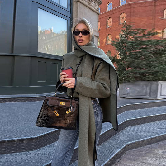 Commuter Short Wool Coat with Scarf