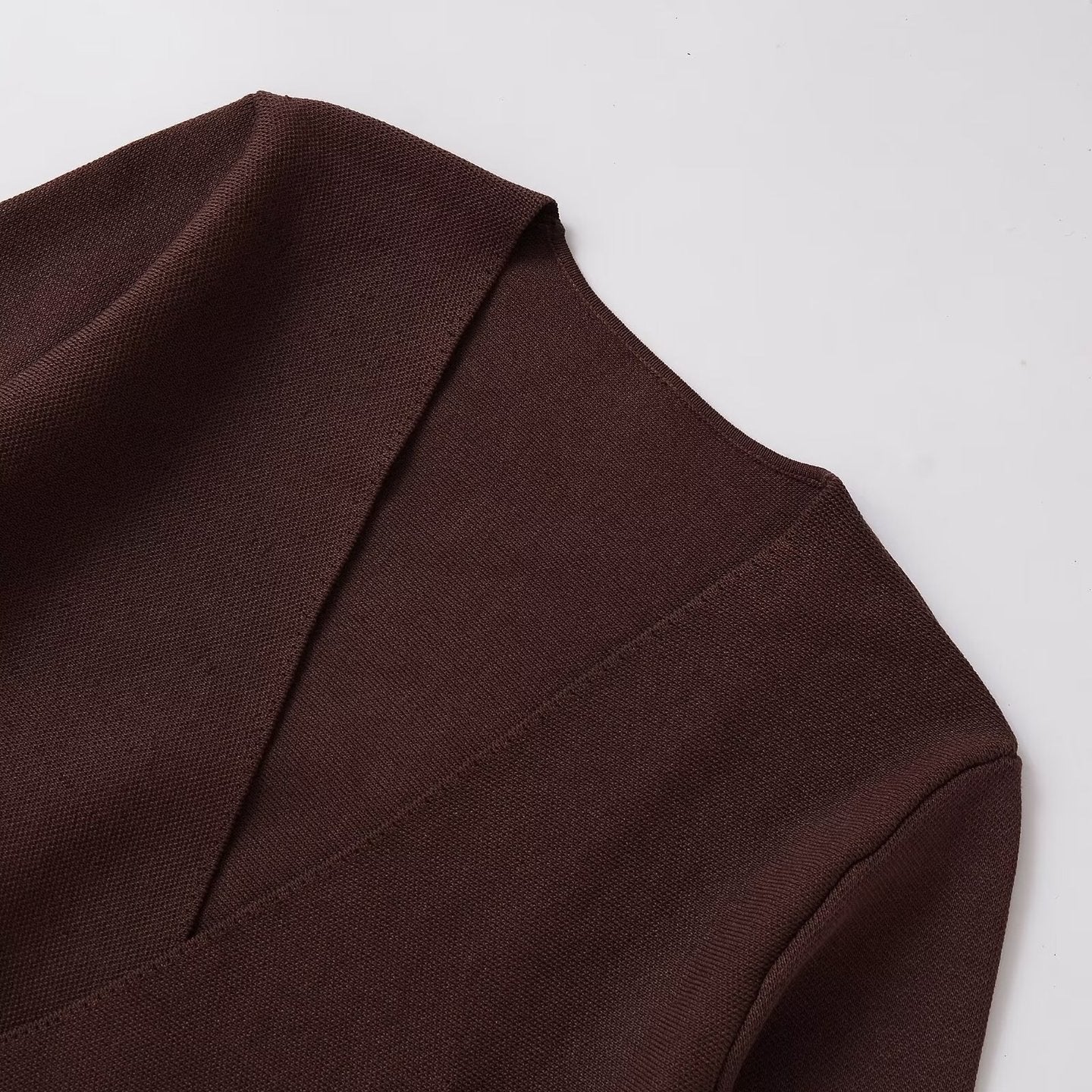 V-neck Long Sleeve Knitted Cardigan with Belt